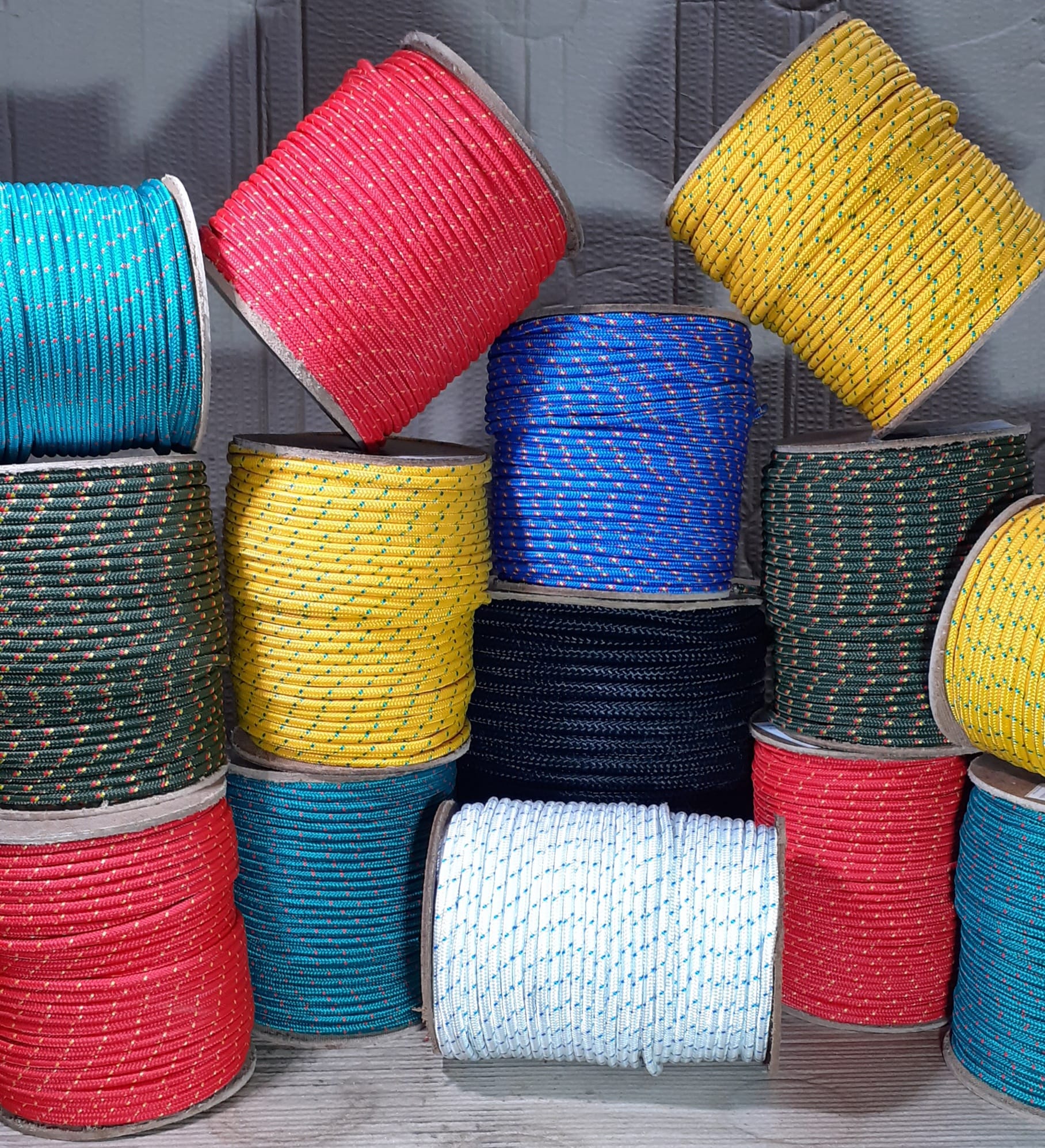 Въжета от полипропиленова коприна