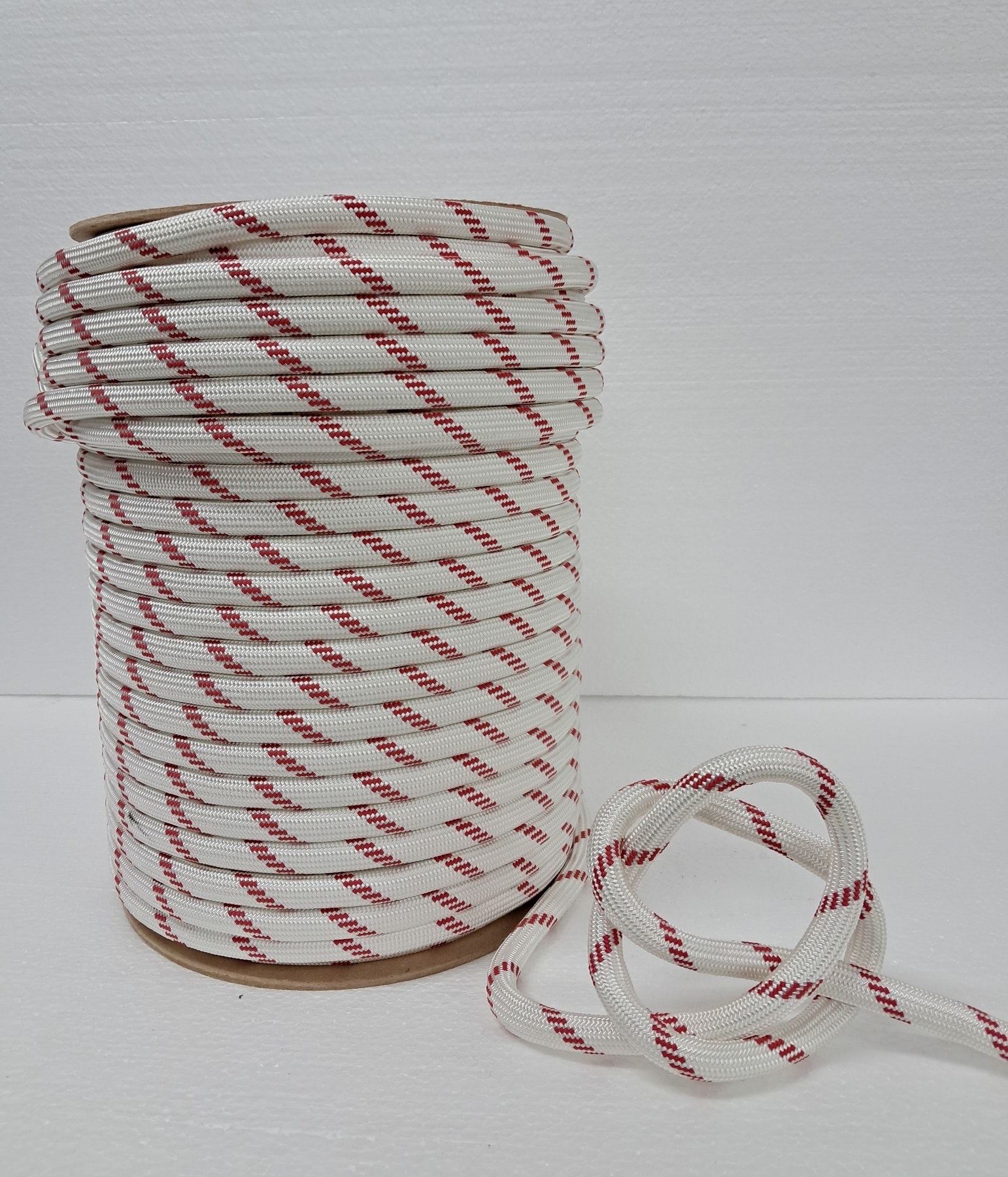 Въжета от полиестерна коприна (ПЕК)